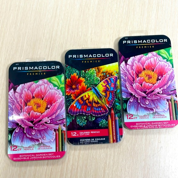 🖤Three Packs of Prismacolor 12 Ct Pencil Sets - Picture 1 of 2